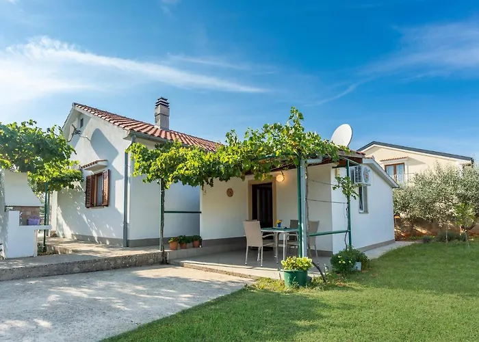 Beautiful In Linardići